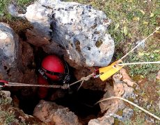 Figura 3 – Entrada do Algar da Pedra que Dança