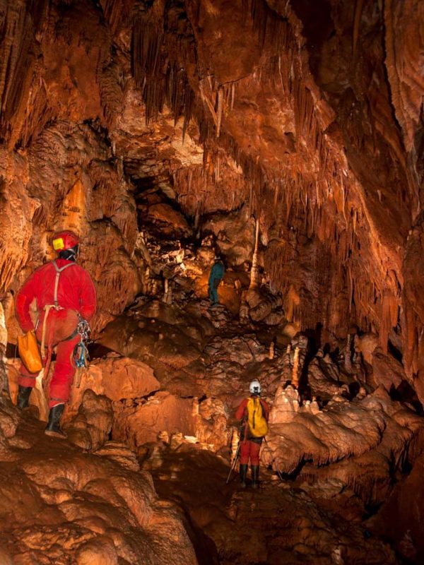 Figura 17 – Zona de entrada do salão grande (Foto: Vitor Amendoeira - GEM)